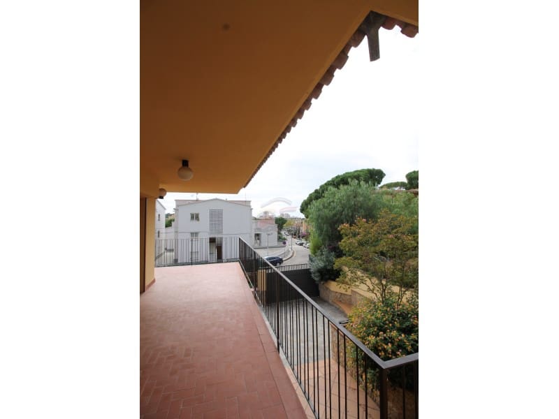 5 soveværelse Villa til salg i Platja d'Aro med swimmingpool garage - € 1.150.000 (Ref: 8572541)