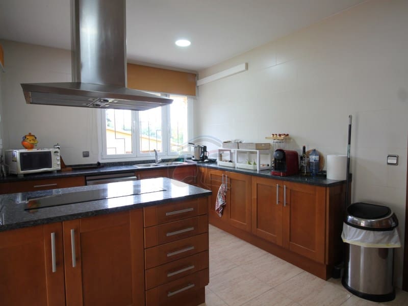 5 soveværelse Villa til salg i Platja d'Aro med swimmingpool garage - € 1.150.000 (Ref: 8572541)