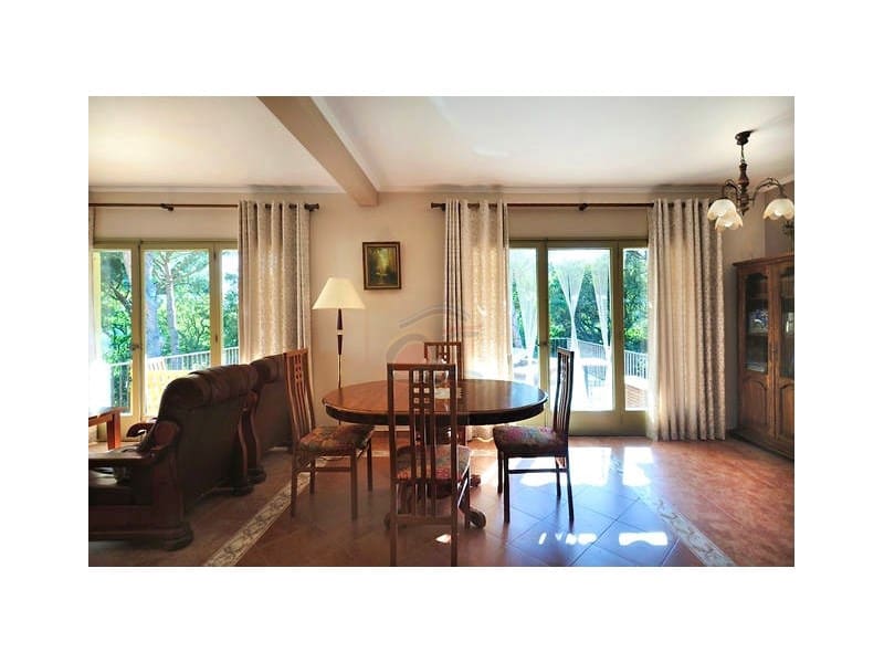 8 soveværelse Villa til salg i Platja d'Aro med garage - € 1.500.000 (Ref: 8591240)