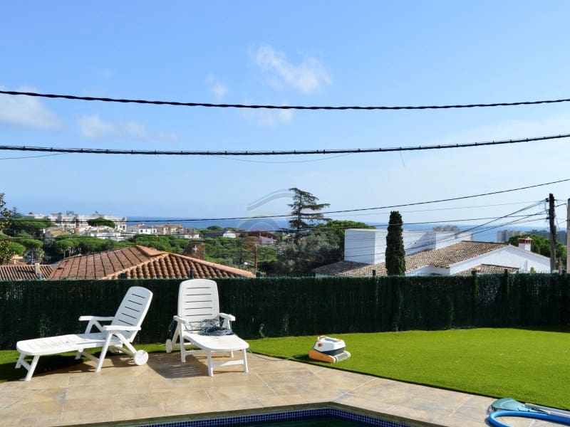 4 soveværelse Villa til salg i Platja d'Aro med swimmingpool garage - € 1.400.000 (Ref: 8622925)