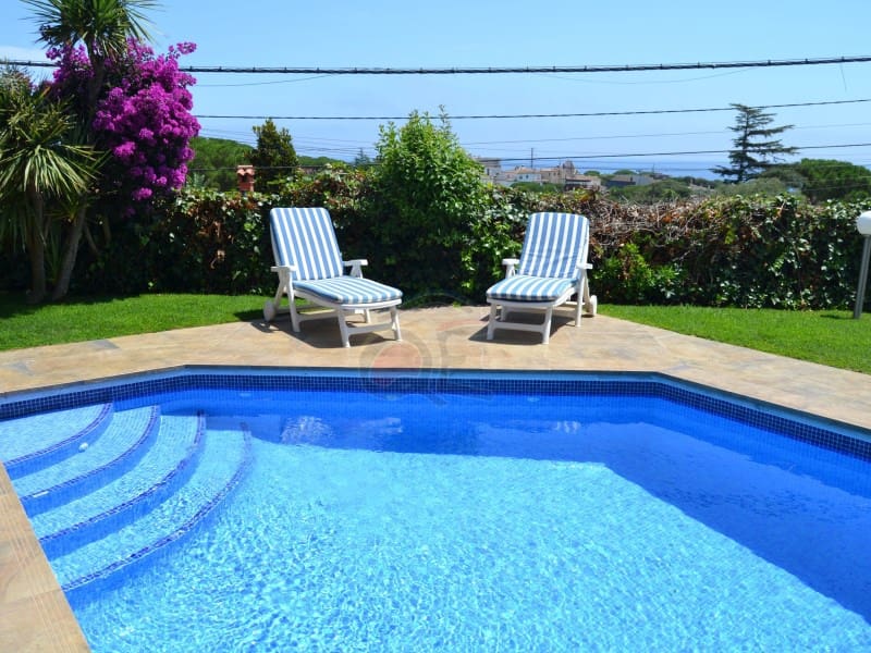 4 soveværelse Villa til salg i Platja d'Aro med swimmingpool garage - € 1.400.000 (Ref: 8622925)