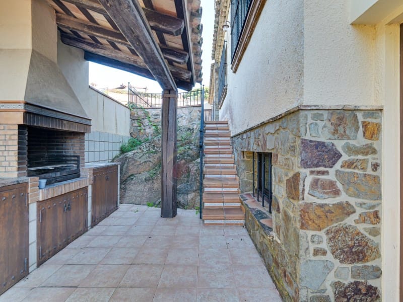 5 soveværelse Villa til salg i Sant Feliu de Guixols med swimmingpool garage - € 1.575.000 (Ref: 8682387)