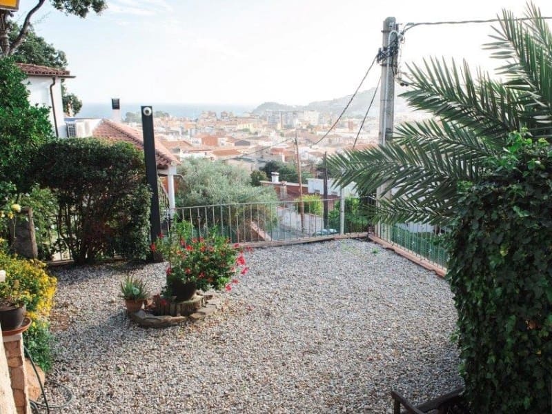 4 soveværelse Villa til salg i Sant Feliu de Guixols med garage - € 680.000 (Ref: 8758105)