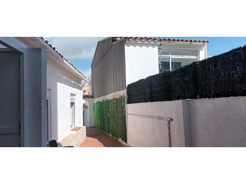 2 soveværelse Byhus til salg i Sant Feliu de Guixols med garage - € 245.000 (Ref: 8855145)