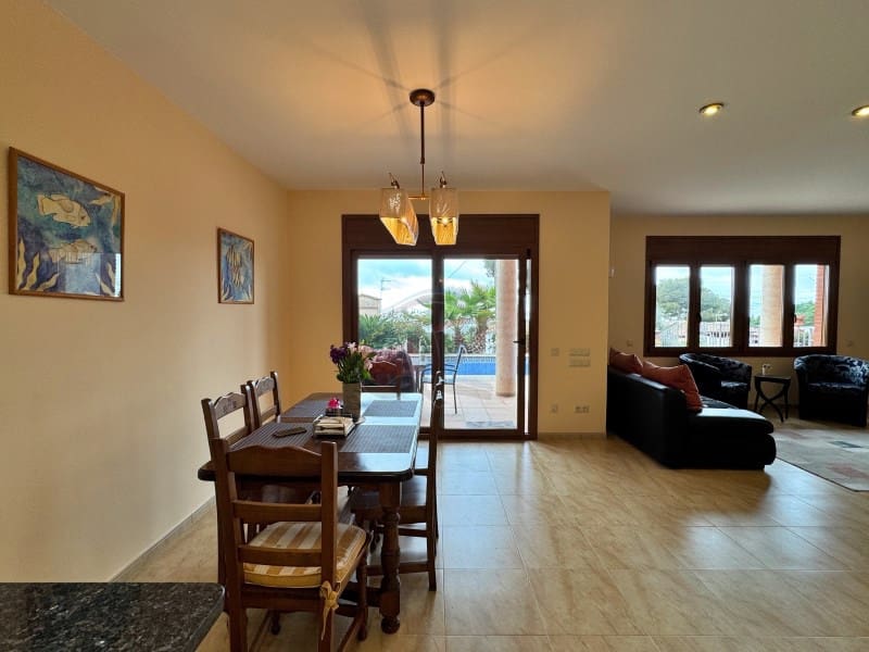 4 soveværelse Villa til salg i Platja d'Aro med swimmingpool garage - € 1.120.000 (Ref: 8865646)