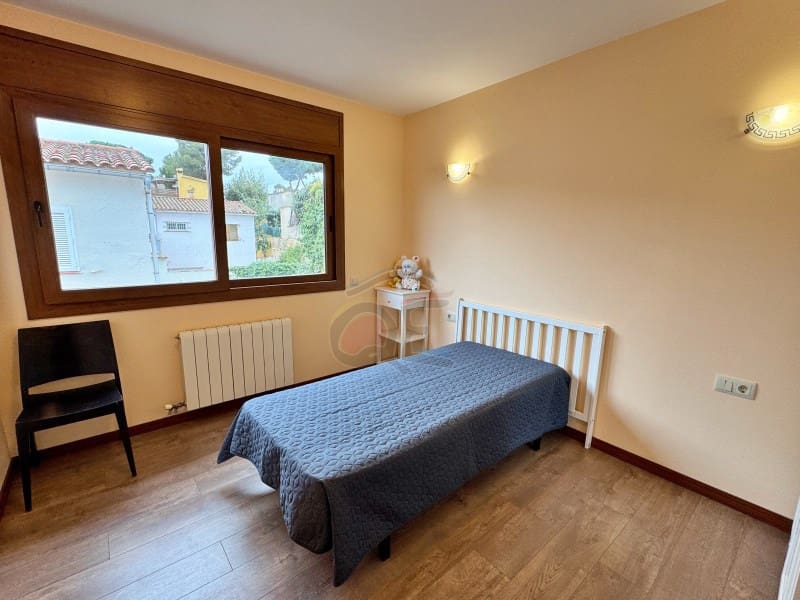 4 soveværelse Villa til salg i Platja d'Aro med swimmingpool garage - € 1.120.000 (Ref: 8865646)