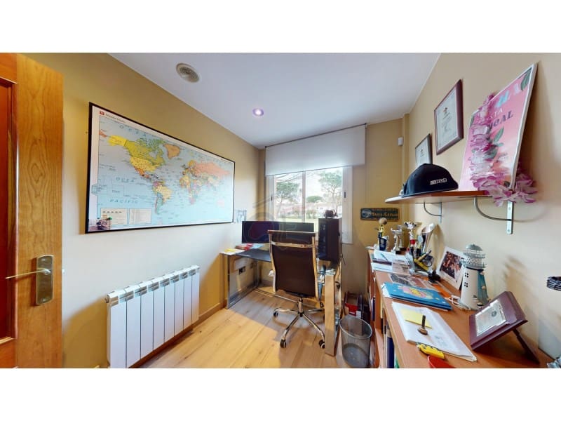 3 soverom Kjedet enebolig til salgs i Castell d'Aro med garasje - € 425 000 (Ref: 8879982)