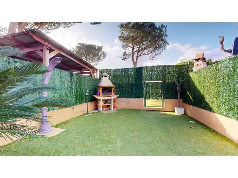 3 soverom Kjedet enebolig til salgs i Castell d'Aro med garasje - € 425 000 (Ref: 8879982)