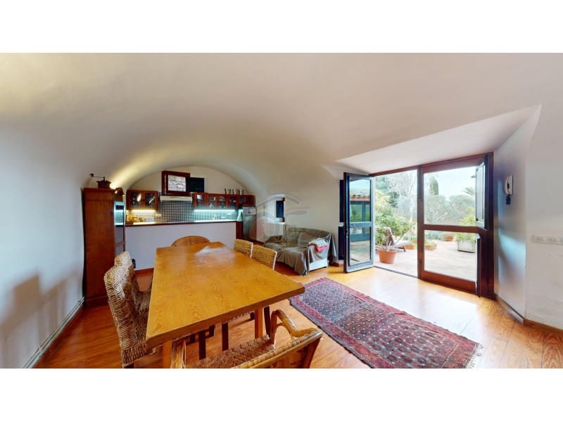 2 soveværelse Finca/Landehus til salg i Mont-ras - € 745.000 (Ref: 8884425)