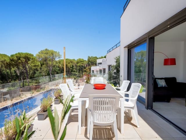 3 bedroom Villa for sale in Llafranc, Palafrugell with pool garage - € 900,000 (Ref: 8886298)