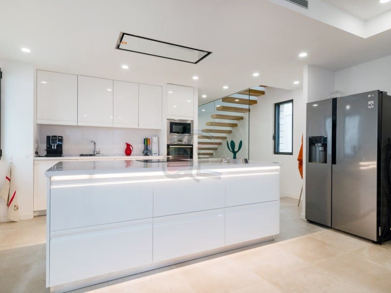 3 bedroom Villa for sale in Llafranc with pool garage - € 900,000 (Ref: 8886298)