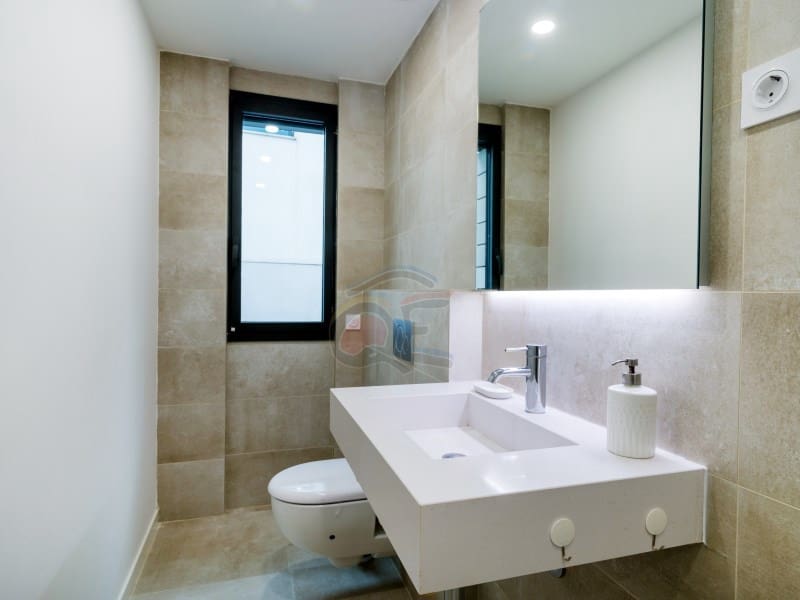 3 bedroom Villa for sale in Llafranc with pool garage - € 900,000 (Ref: 8886298)