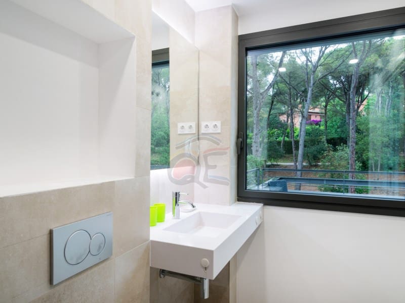 3 bedroom Villa for sale in Llafranc with pool garage - € 900,000 (Ref: 8886298)