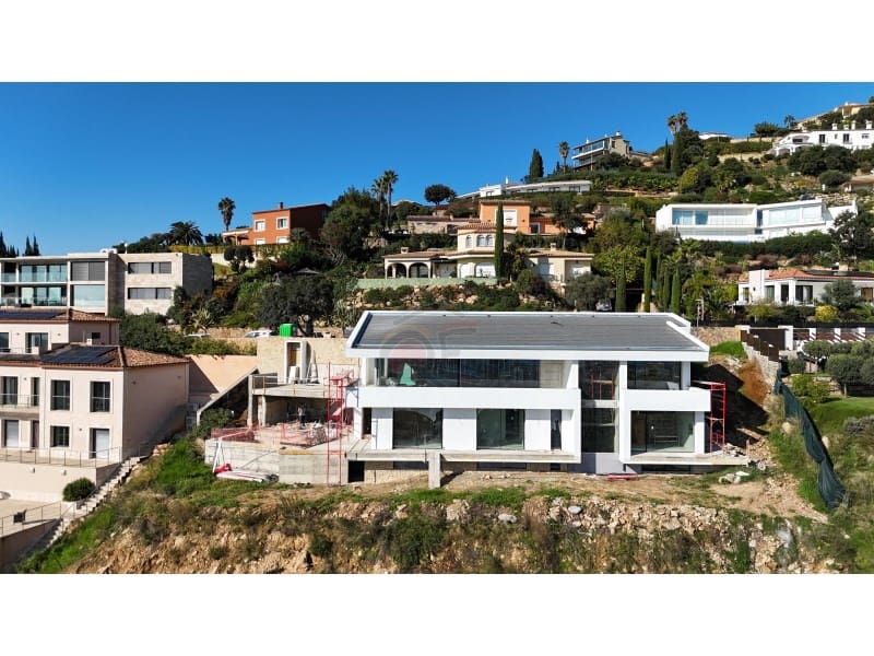 4 slaapkamer Villa te koop in Platja d'Aro met zwembad garage - € 2.750.000 (Ref: 8908052)