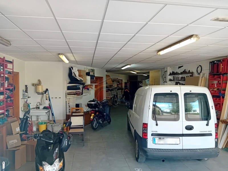 6 bedroom Villa for sale in Santa Cristina d'Aro with pool garage - € 695,000 (Ref: 8937762)