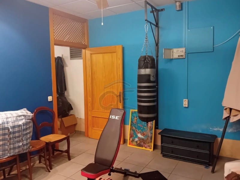 6 bedroom Villa for sale in Santa Cristina d'Aro with pool garage - € 695,000 (Ref: 8937762)