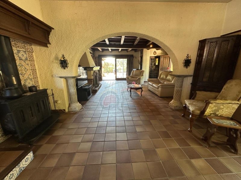 2 soveværelse Finca/Landehus til salg i Santa Cristina d'Aro med garage - € 428.000 (Ref: 9065428)