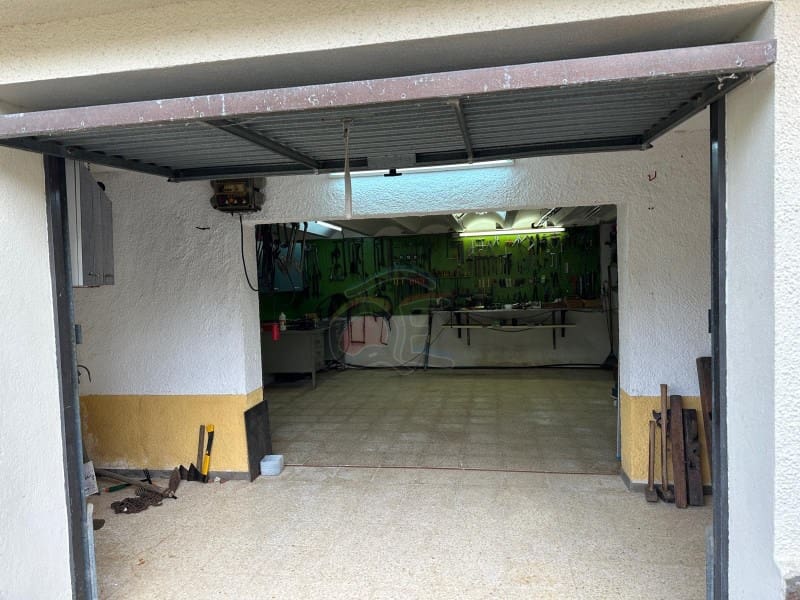 2 soveværelse Finca/Landehus til salg i Santa Cristina d'Aro med garage - € 428.000 (Ref: 9065428)