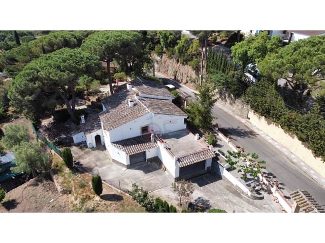 2 soveværelse Finca/Landehus til salg i Santa Cristina d'Aro med garage - € 428.000 (Ref: 9065428)