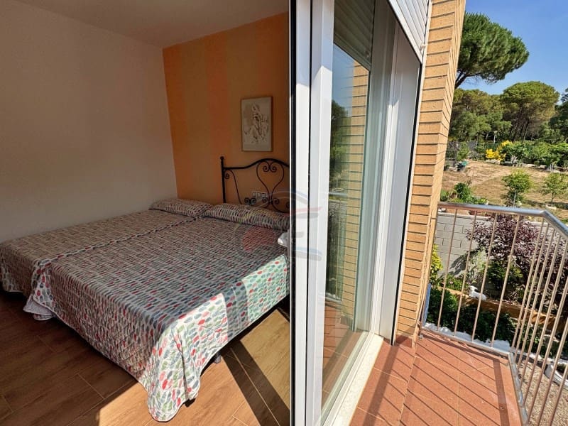 5 bedroom Villa for sale in La Goba with pool garage - € 490,000 (Ref: 9078204)