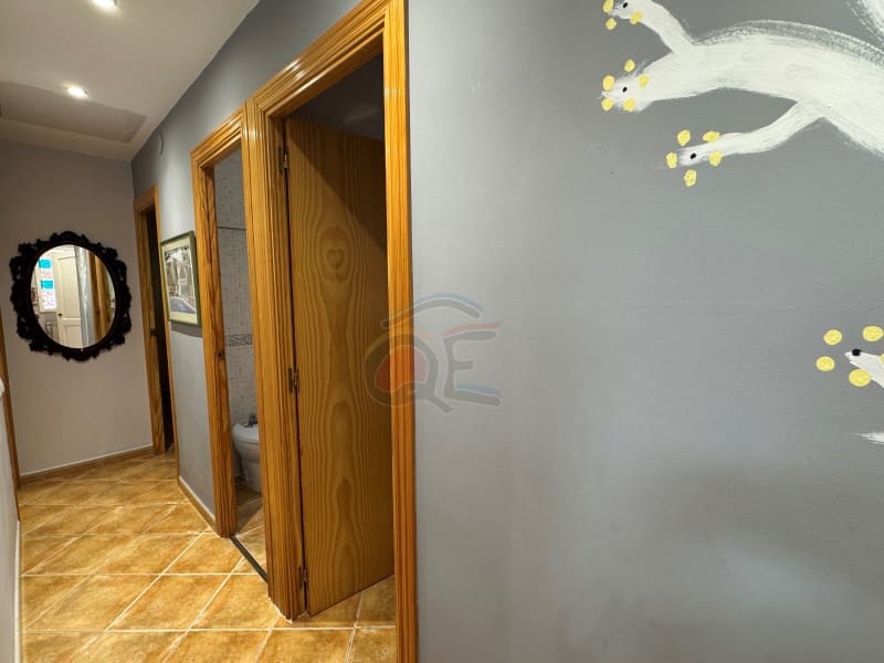 5 bedroom Villa for sale in La Goba with pool garage - € 490,000 (Ref: 9078204)