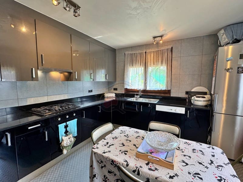 5 sypialnia Willa na sprzedaż w Platja d'Aro z basenem garażem - 899 000 € (Ref: 9129953)