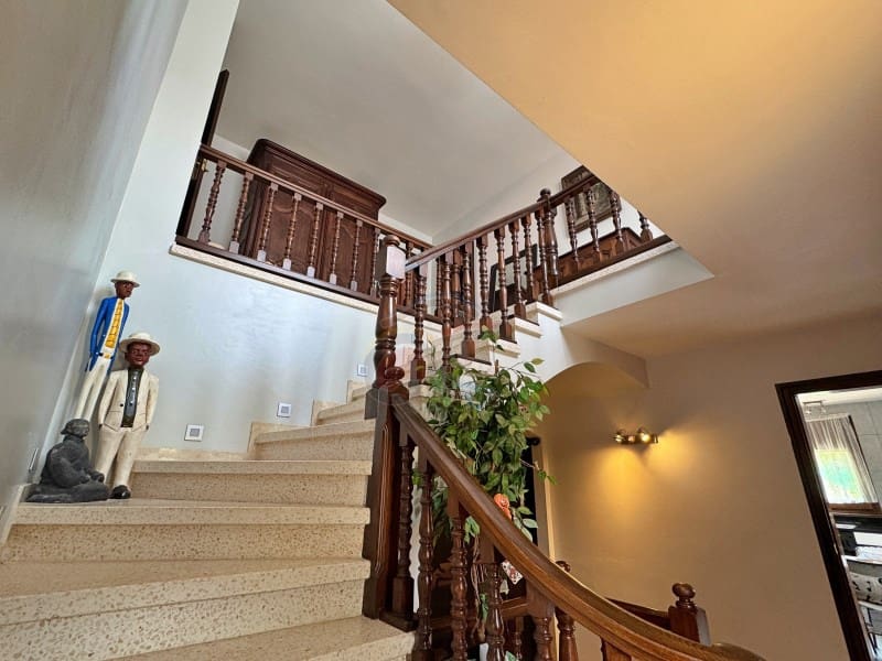 5 sypialnia Willa na sprzedaż w Platja d'Aro z basenem garażem - 899 000 € (Ref: 9129953)