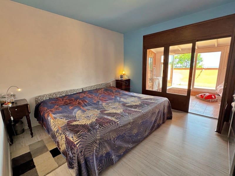 5 sypialnia Willa na sprzedaż w Platja d'Aro z basenem garażem - 899 000 € (Ref: 9129953)