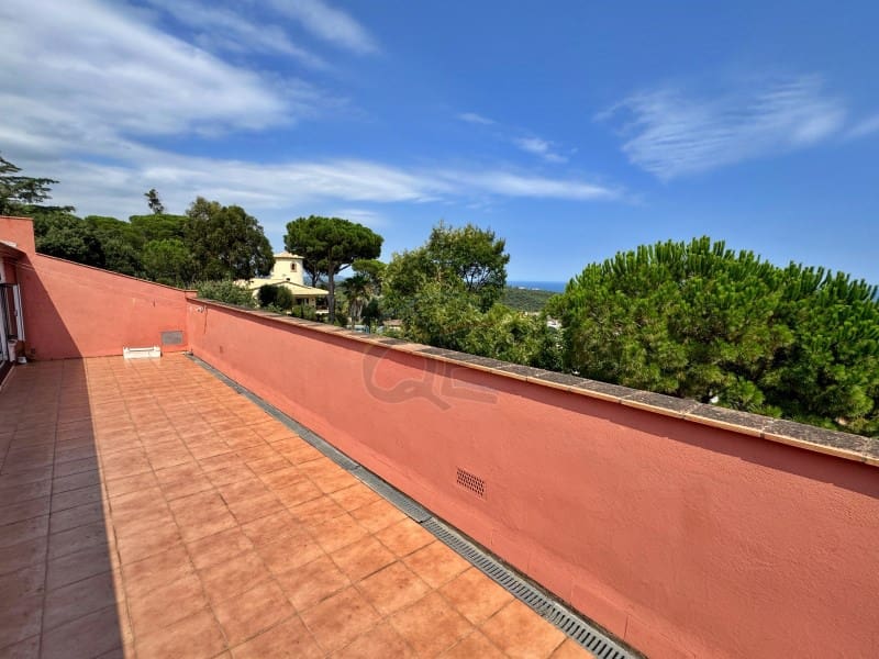 5 sypialnia Willa na sprzedaż w Platja d'Aro z basenem garażem - 899 000 € (Ref: 9129953)