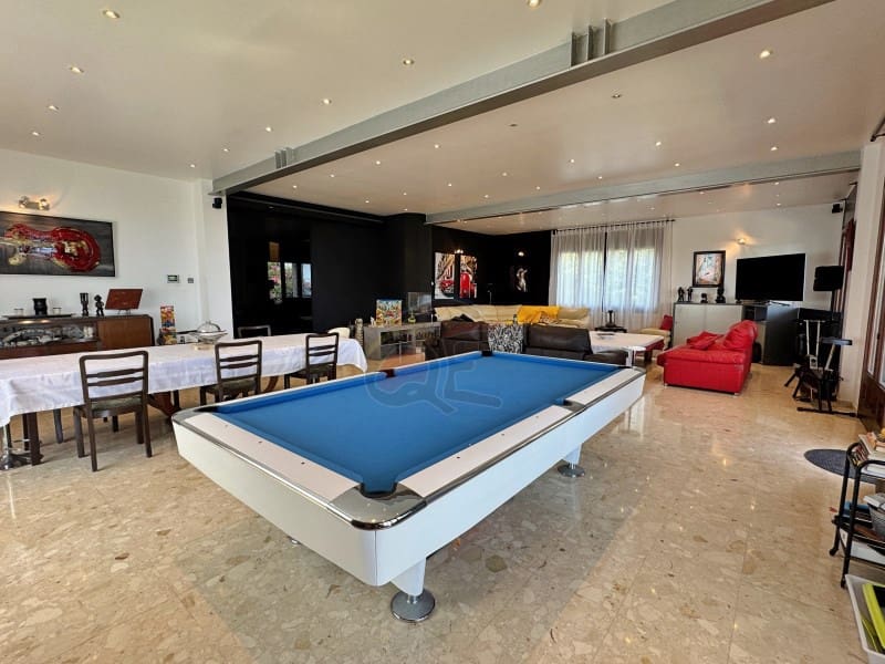 5 sypialnia Willa na sprzedaż w Platja d'Aro z basenem garażem - 899 000 € (Ref: 9129953)