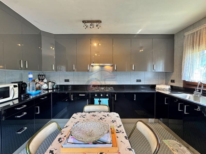 5 sypialnia Willa na sprzedaż w Platja d'Aro z basenem garażem - 899 000 € (Ref: 9129953)