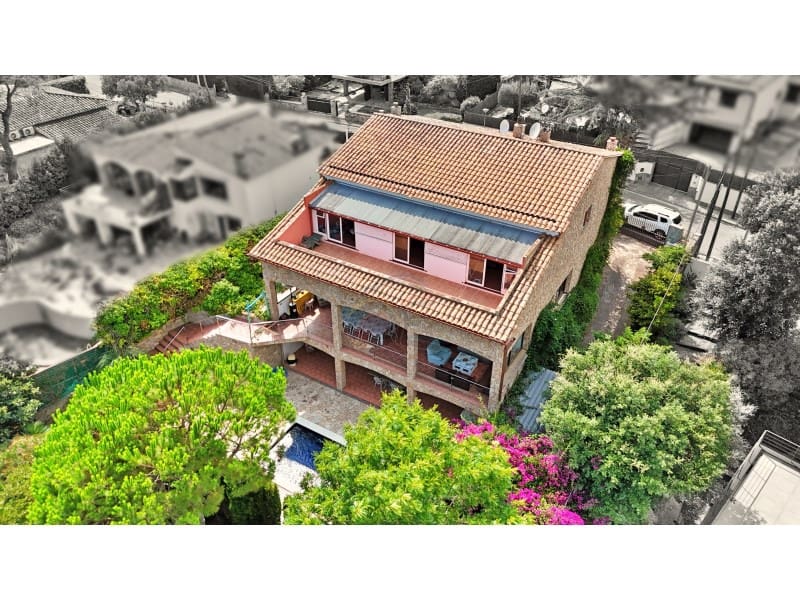 5 sypialnia Willa na sprzedaż w Platja d'Aro z basenem garażem - 899 000 € (Ref: 9129953)