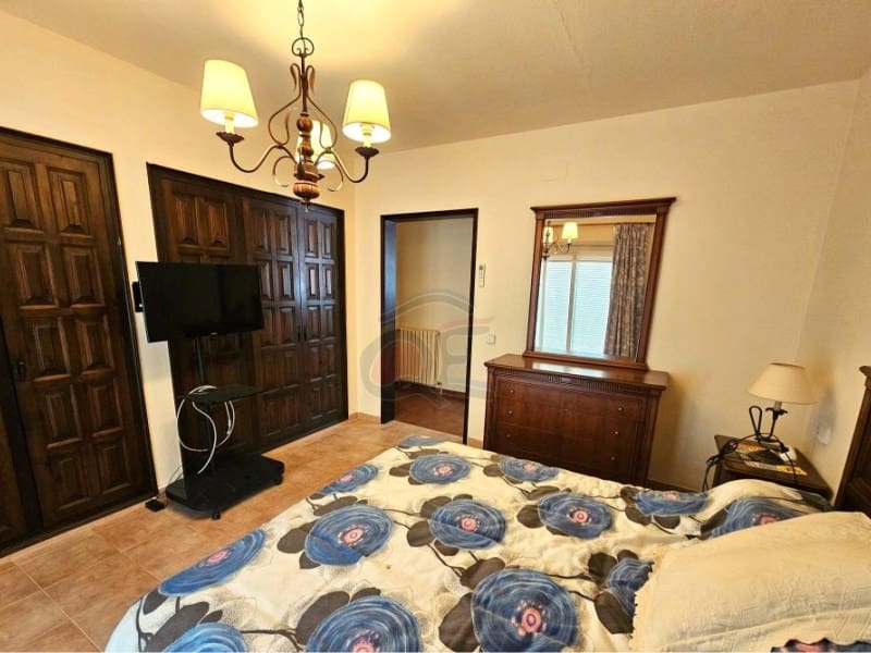 5 slaapkamer Villa te koop in Calonge i Sant Antoni met zwembad garage - € 760.000 (Ref: 9161230)