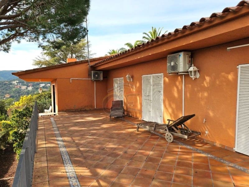 5 slaapkamer Villa te koop in Calonge i Sant Antoni met zwembad garage - € 760.000 (Ref: 9161230)