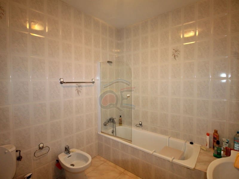 12 slaapkamer Finca/Landhuis te koop in Llagostera met garage - € 1.100.000 (Ref: 9239830)