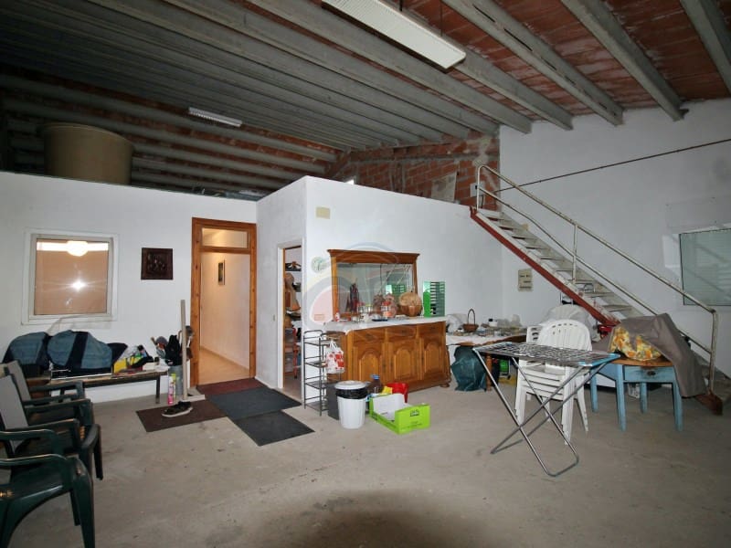 12 slaapkamer Finca/Landhuis te koop in Llagostera met garage - € 1.100.000 (Ref: 9239830)