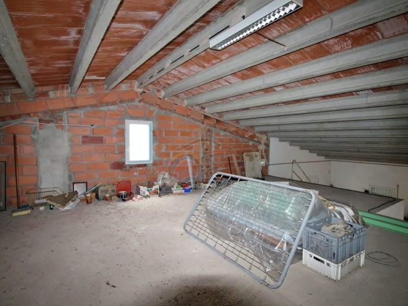 12 slaapkamer Finca/Landhuis te koop in Llagostera met garage - € 1.100.000 (Ref: 9239830)