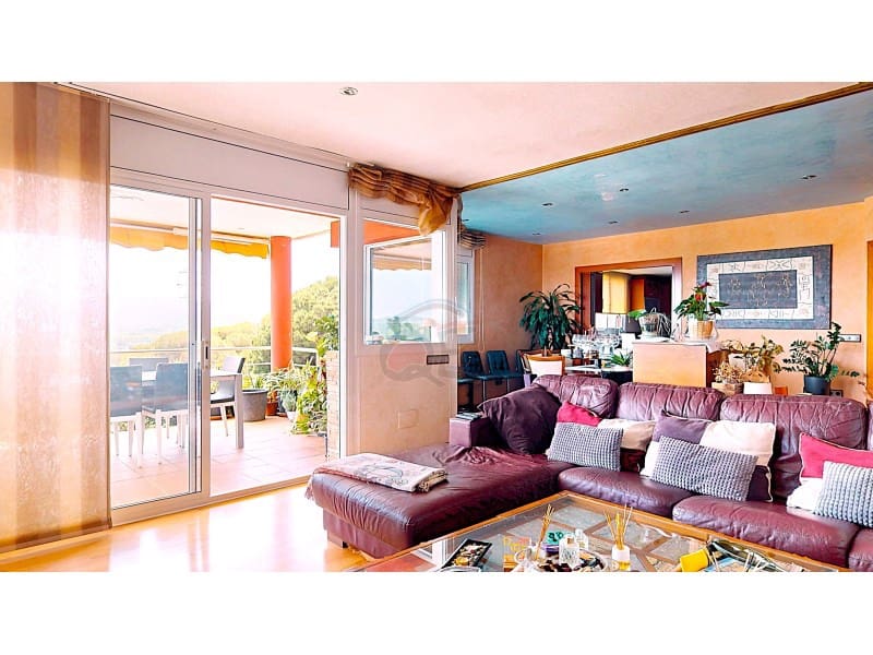 6 Zimmer Villa zu verkaufen in Platja d'Aro mit Garage - 1.850.000 € (Ref: 9262833)