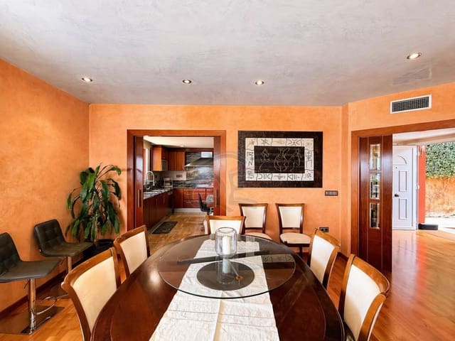 6 chambre Villa/Maison à vendre à Platja d'Aro, Castell-Platja d'Aro avec piscine garage - 1 675 000 € (Ref: 9262833)