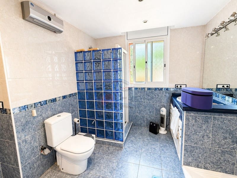 6 quarto Moradia para venda em Platja d'Aro com piscina garagem - 1 675 000 € (Ref: 9262833)
