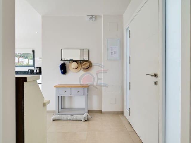 4 soveværelse Villa til salg i Santa Cristina d'Aro - € 647.500 (Ref: 9446648)