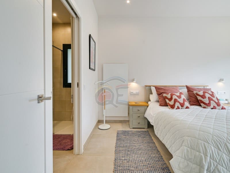 4 slaapkamer Villa te koop in Santa Cristina d'Aro - € 647.500 (Ref: 9446648)