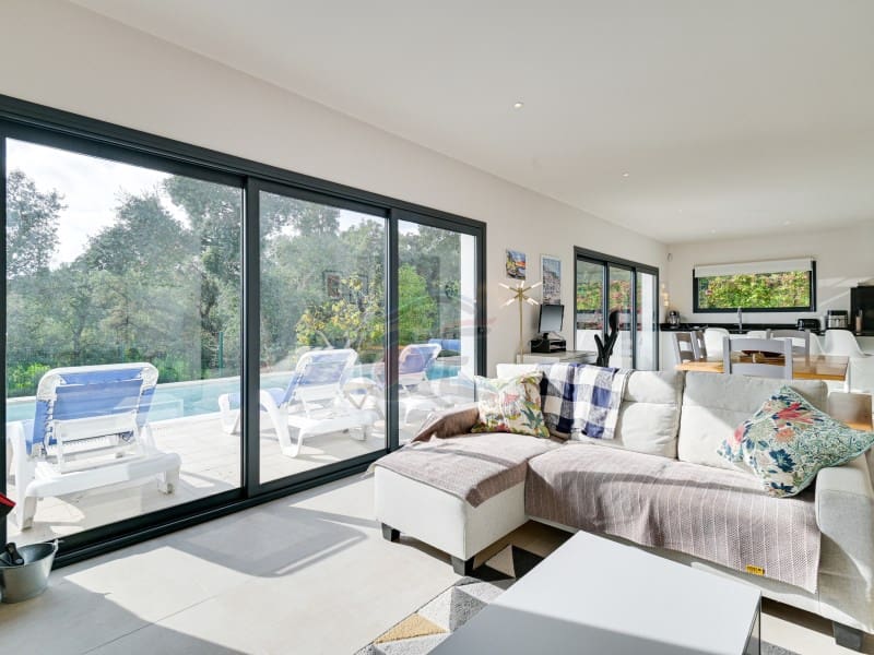 4 slaapkamer Villa te koop in Santa Cristina d'Aro - € 647.500 (Ref: 9446648)