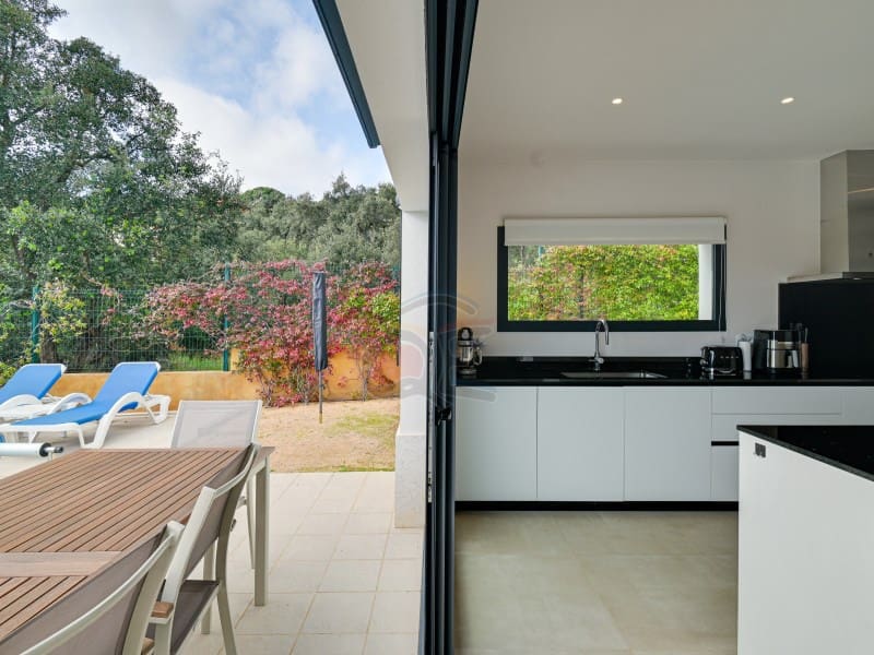 4 slaapkamer Villa te koop in Santa Cristina d'Aro - € 647.500 (Ref: 9446648)