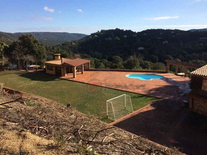 Finca/Maison de Campagne à vendre à Santa Cristina d'Aro - 870 000 € (Ref: 9531980)