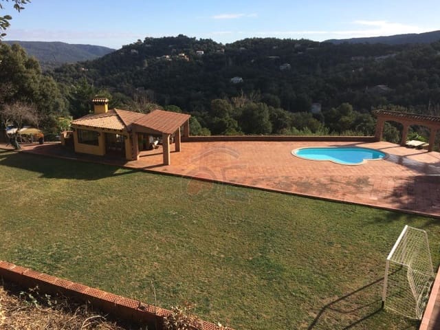 Finca/Maison de Campagne à vendre à Santa Cristina d'Aro - 870 000 € (Ref: 9531980)