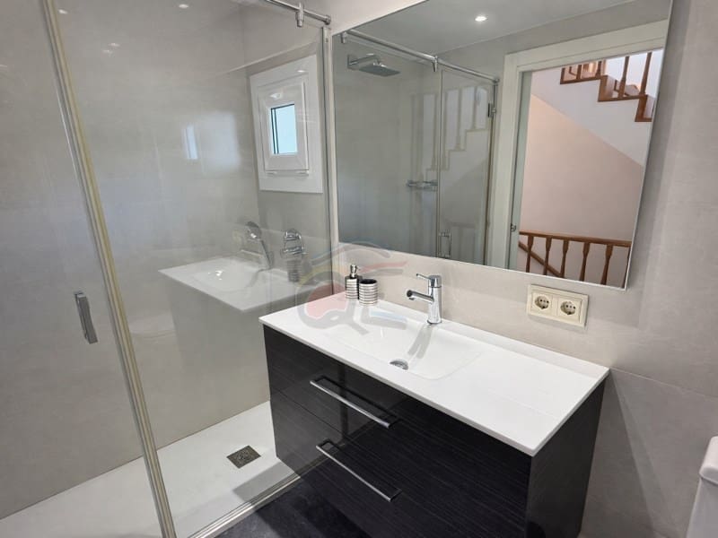 3 soverom Hus til salgs i Platja d'Aro med svømmebasseng - € 490 000 (Ref: 9541058)