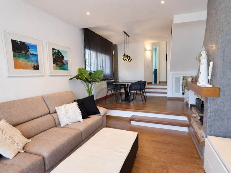 3 soverom Hus til salgs i Platja d'Aro med svømmebasseng - € 490 000 (Ref: 9541058)