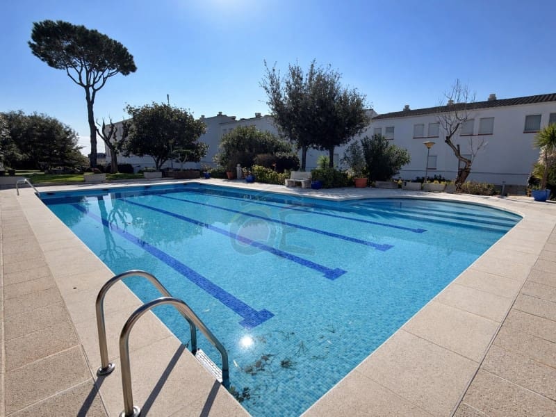 3 soverom Hus til salgs i Platja d'Aro med svømmebasseng - € 490 000 (Ref: 9541058)