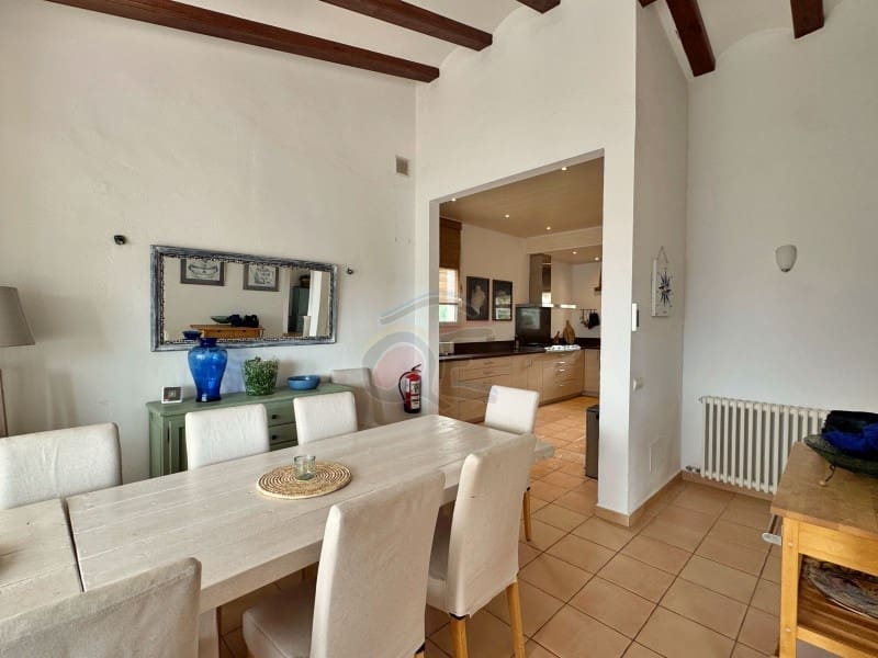 7 quarto Moradia para venda em Santa Cristina d'Aro com piscina garagem - 1 375 000 € (Ref: 9582905)